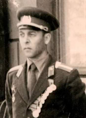 Цеслер Юрий Зельманович  родился  25 сентября 1919 в Мелитополе