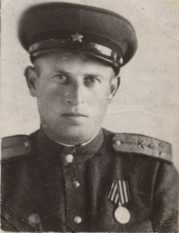 Каменщик Лазарь Львович