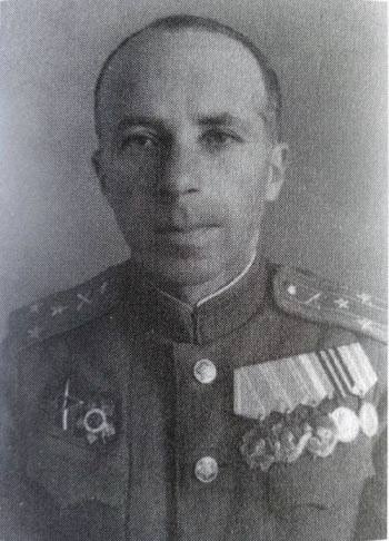 Усаров Наум Ефимович