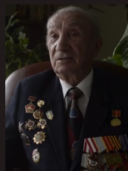 Ланда Льв Моисеевич представлялся на звания Героя Советского Союза, награжден орденом Красного Знамени