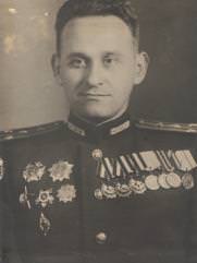 Перлов Виктор Николаевич